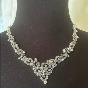 1928 Silver Swirl Necklace